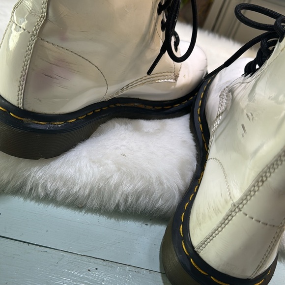 Dr Martens - Picture 8 of 8